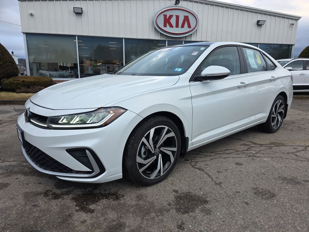 2025 Volkswagen Jetta SEL