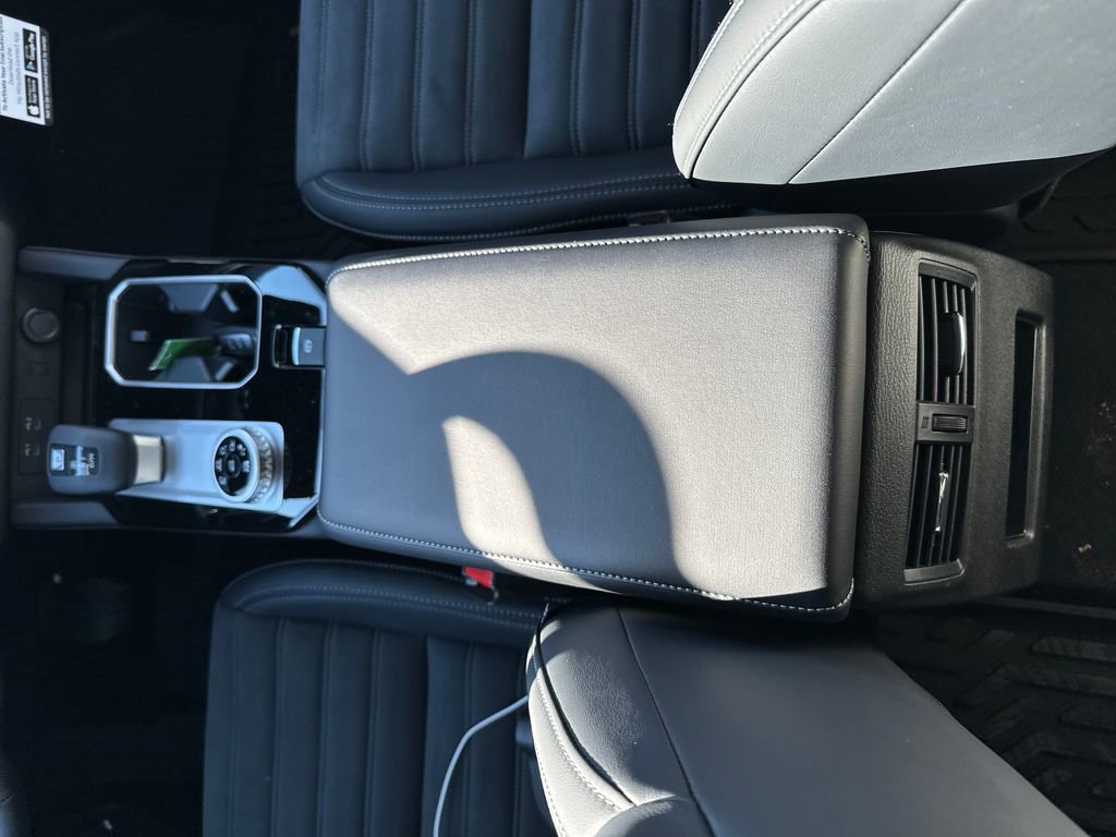2026 Mitsubishi Outlander SE - Photo 19