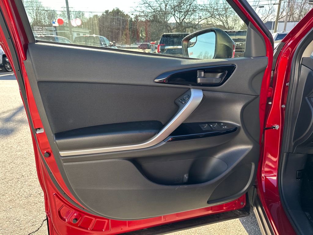 2026 Mitsubishi Eclipse Cross LE - Photo 10