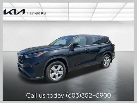 2022 Toyota Highlander LE SUV