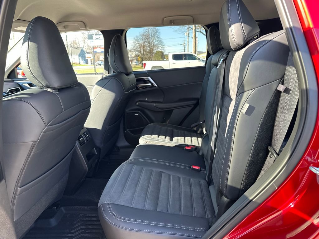 2026 Mitsubishi Outlander SE - Photo 20