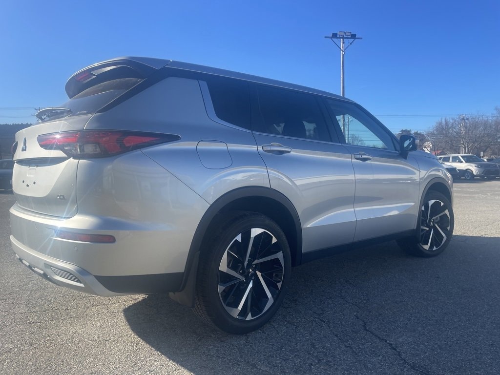 New 2024 Mitsubishi Outlander For Sale at KEENE MITSUBISHI VIN