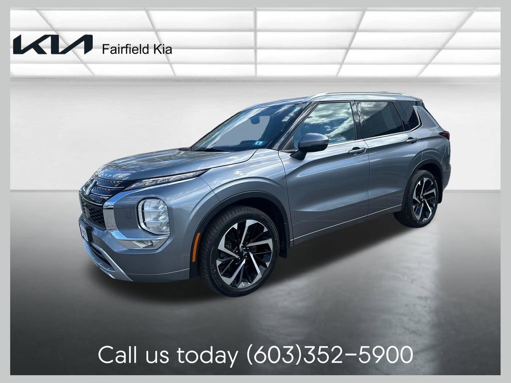 2024 Mitsubishi Outlander SEL S-AWC's photo