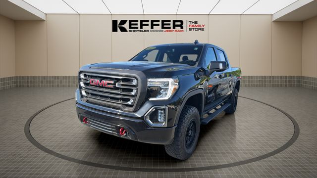 2021 GMC Sierra 4WD Crew Cab Short Box AT4's photo
