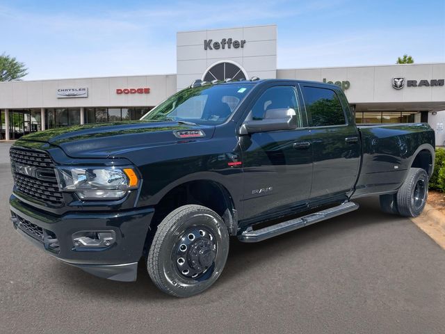 2022 RAM 3500 Big Horn 4X4 Crew Cab LWB's photo