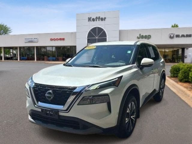 2022 Nissan Rogue SV AWD's photo