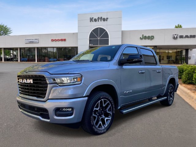2025 Ram 1500 Truck Crew Cab 