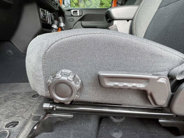 2025 Jeep Wrangler 4-Door Sport S - Photo 17