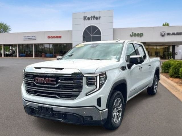 2025 GMC Sierra 2WD Crew Cab Short Box SLT's photo