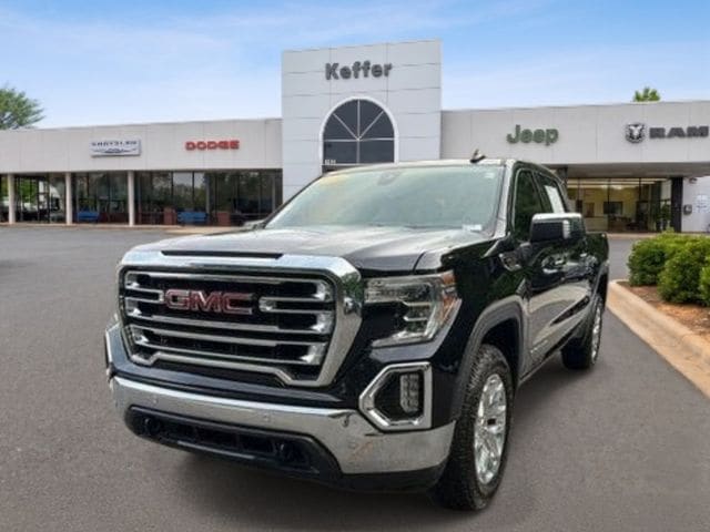 2020 GMC Sierra 4WD Crew Cab Short Box SLT's photo