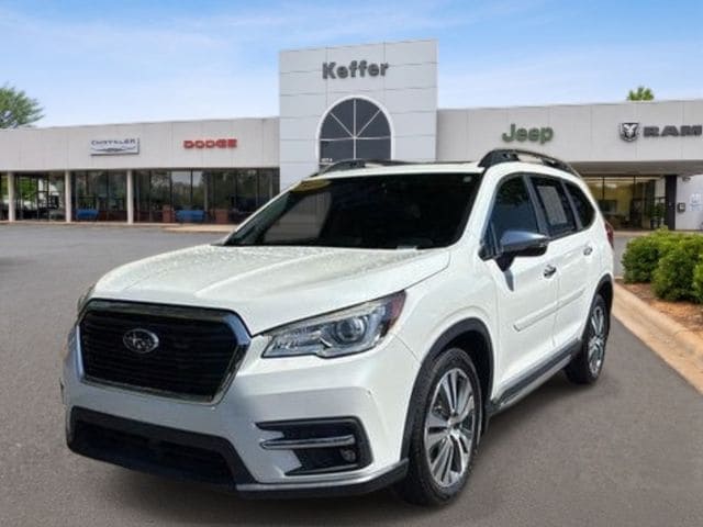 2019 Subaru Ascent Touring's photo