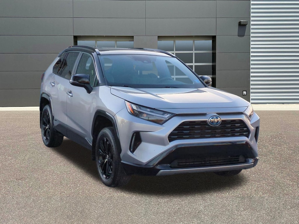 Used 2022 Toyota RAV4 Hybrid XSE SUV