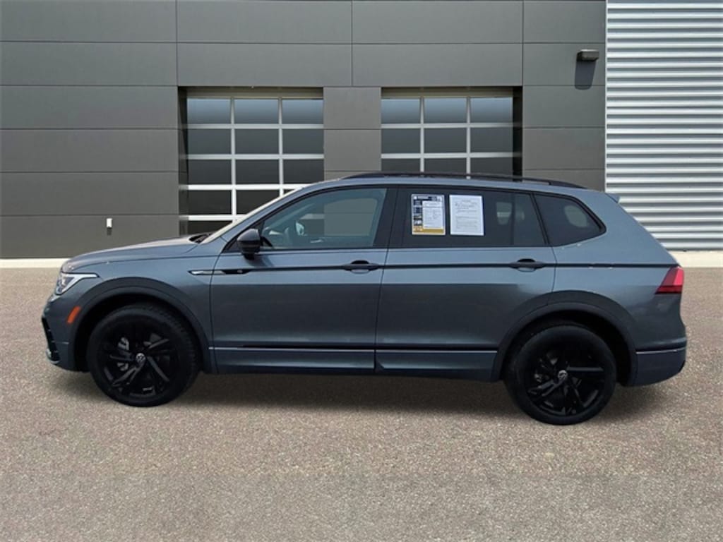 Used 2023 Volkswagen Tiguan 2.0T SE R-Line Black SUV
