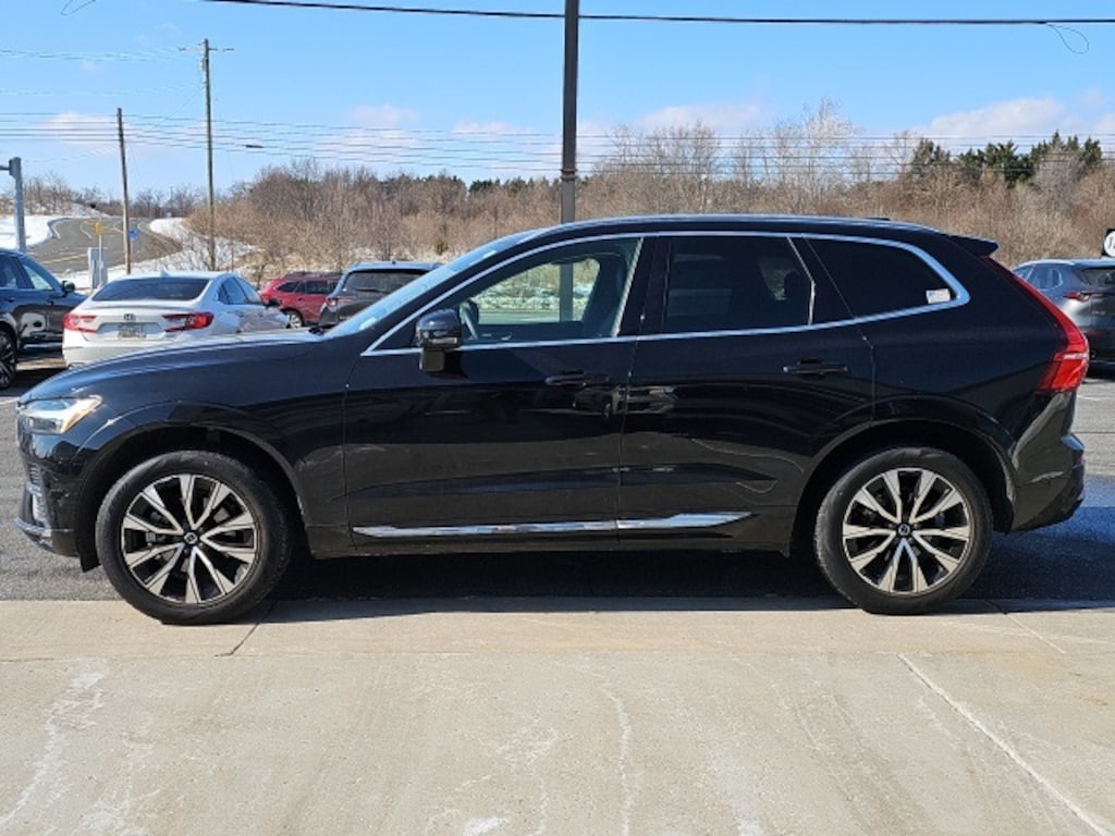 Used 2023 Volvo XC60 B5 AWD Plus Bright SUV