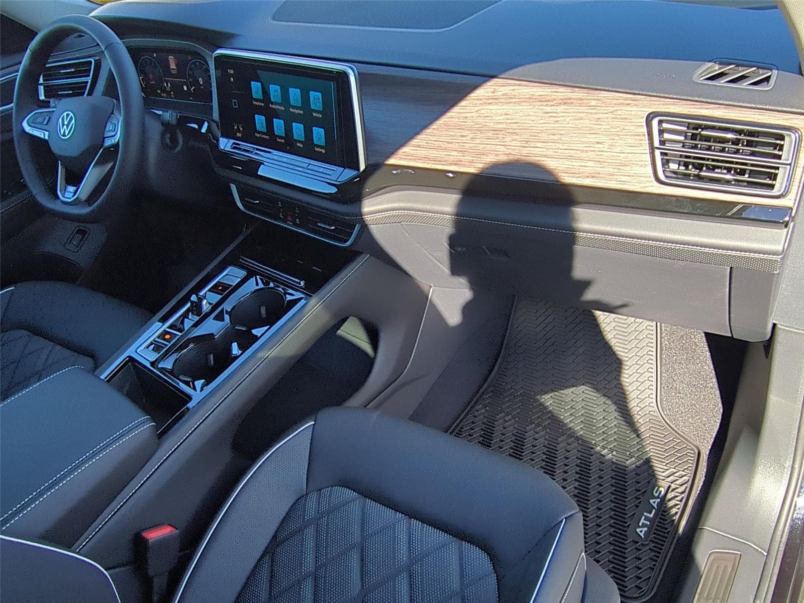 2026 Volkswagen Atlas SEL Premium R-Line - Photo 20