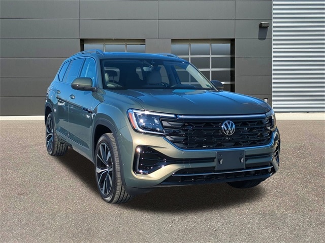 2026 Volkswagen Atlas SEL Premium R-Line's photo