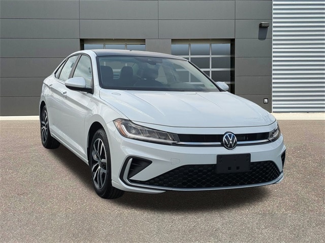 2026 Volkswagen Jetta SE's photo
