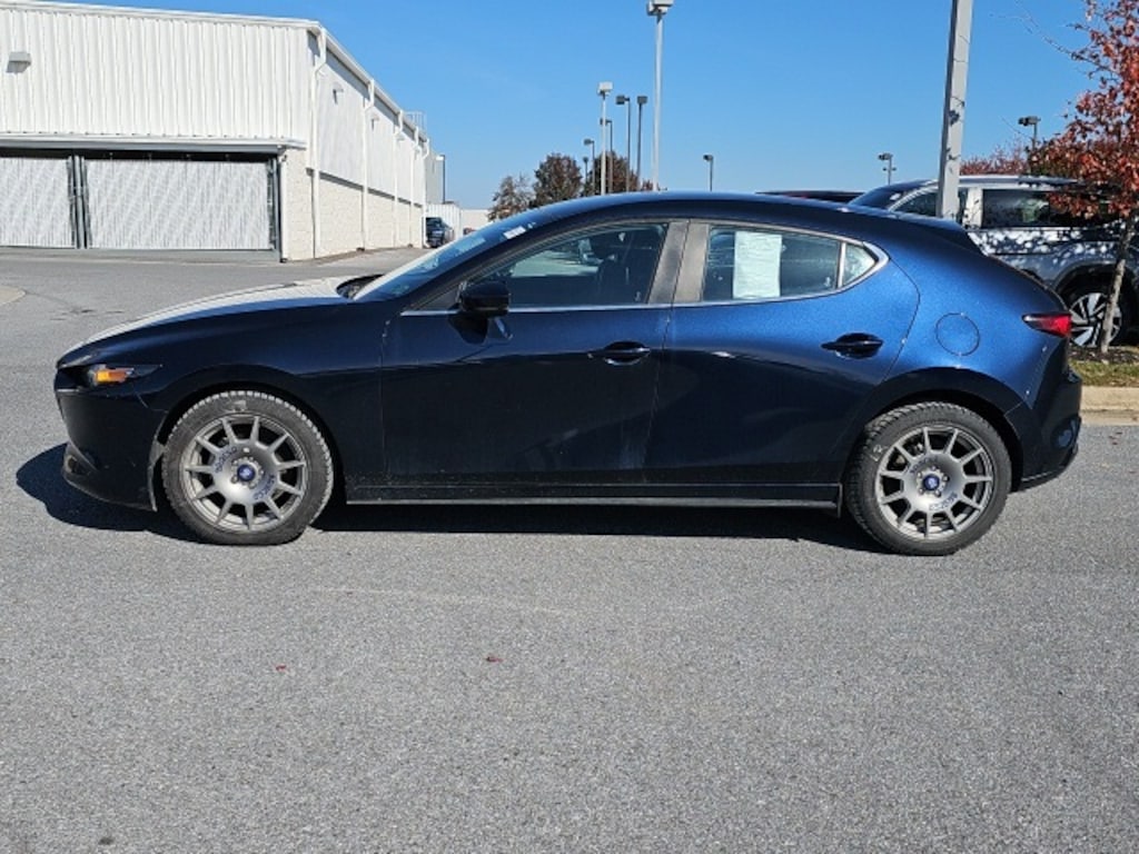 Used 2023 Mazda Mazda3 Hatchback 2.5 S Select Package Hatchback