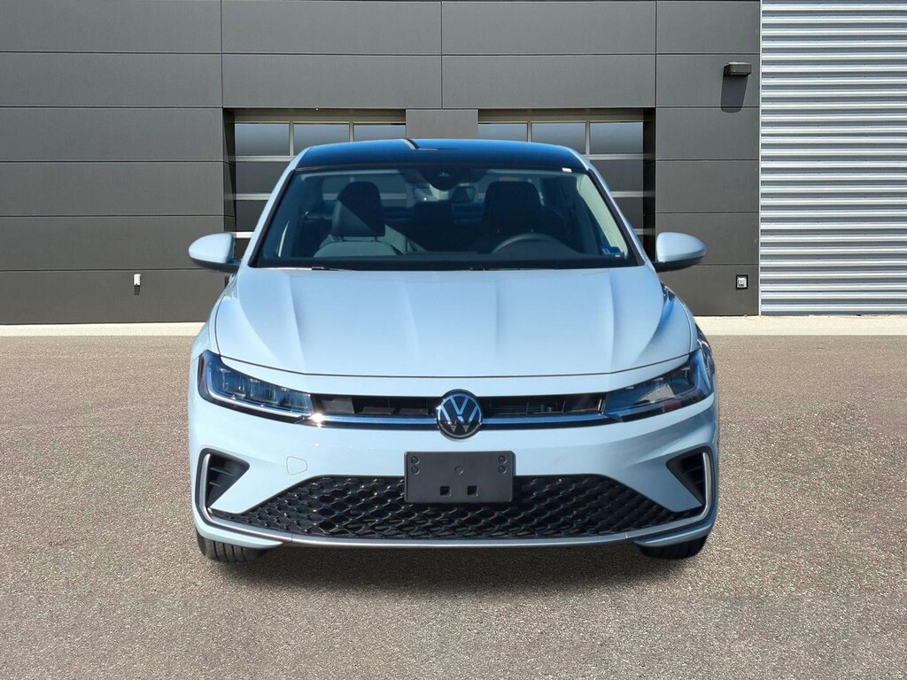 New 2026 Volkswagen Jetta 1.5T SE Sedan