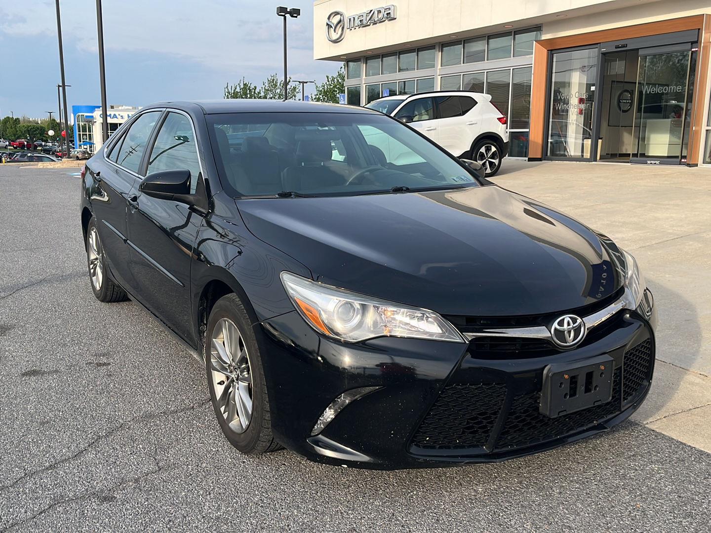 2015 Toyota Camry SE