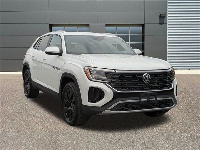2026 Volkswagen Atlas Cross Sport SE w/Tech's photo