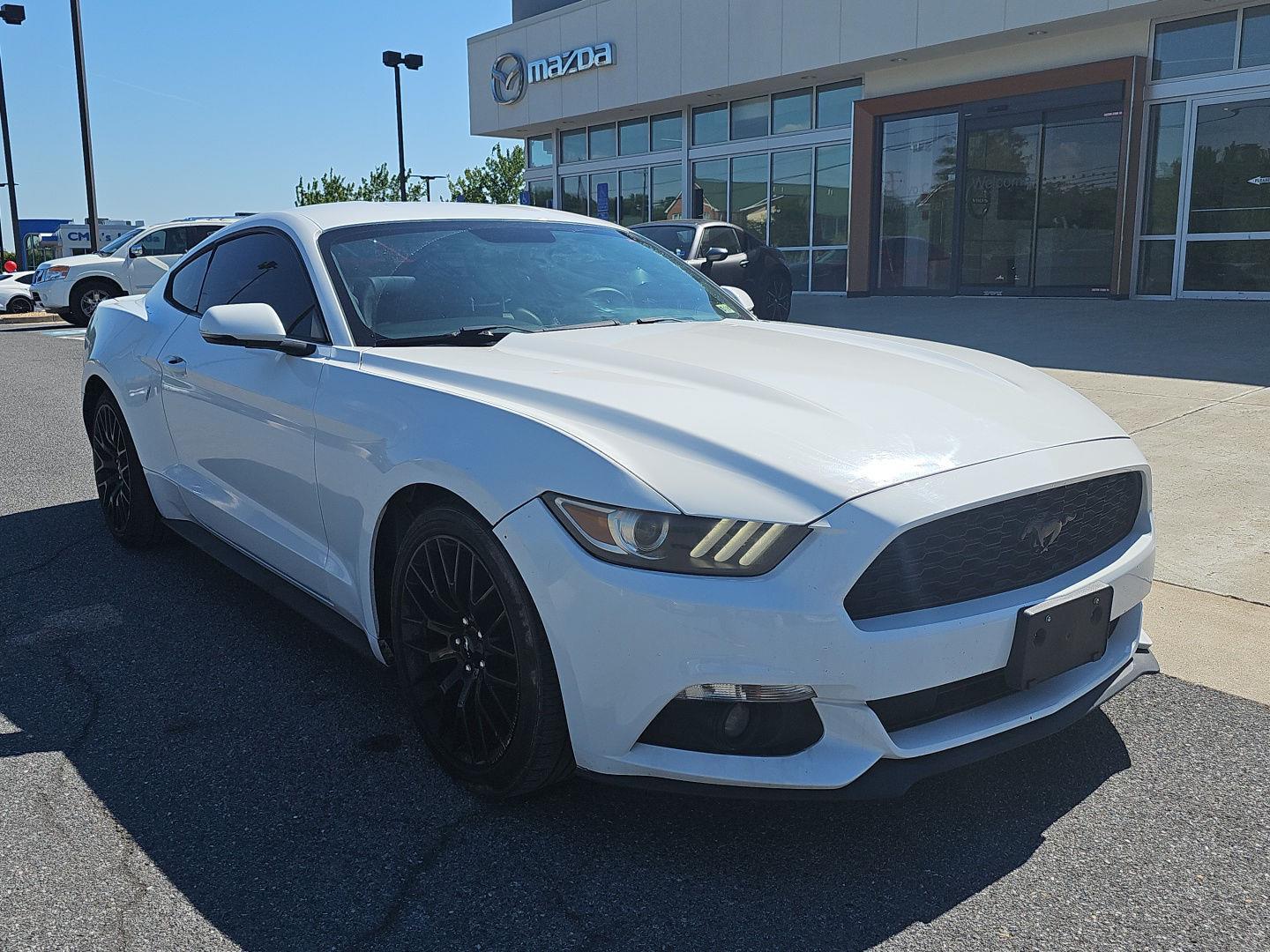 2015 Ford Mustang EcoBoost Coupe Premium's photo