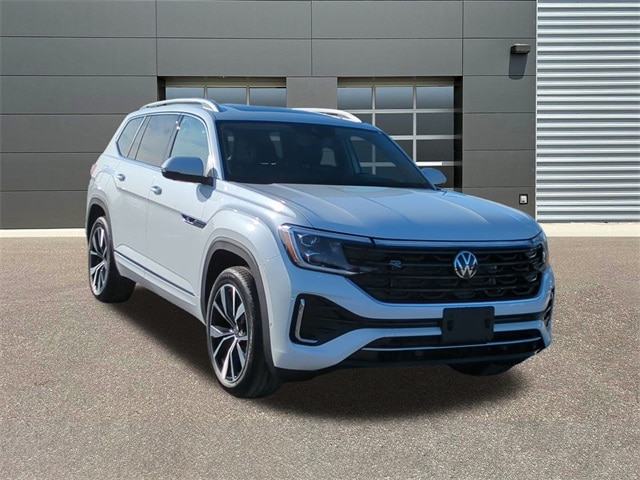 2026 Volkswagen Atlas SEL Premium R-Line's photo