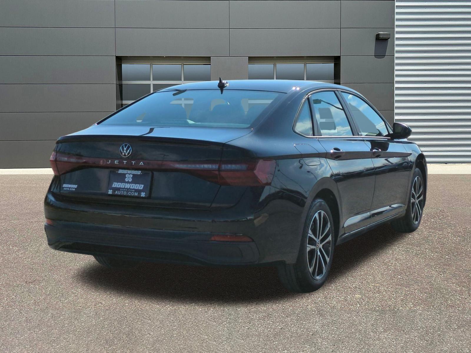 2026 Volkswagen Jetta Sport - Photo 7