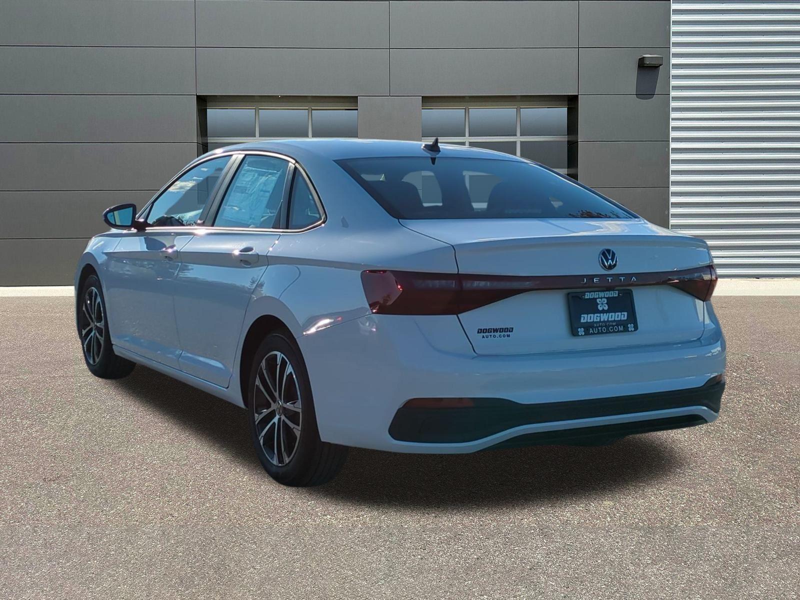 2026 Volkswagen Jetta Sport - Photo 5
