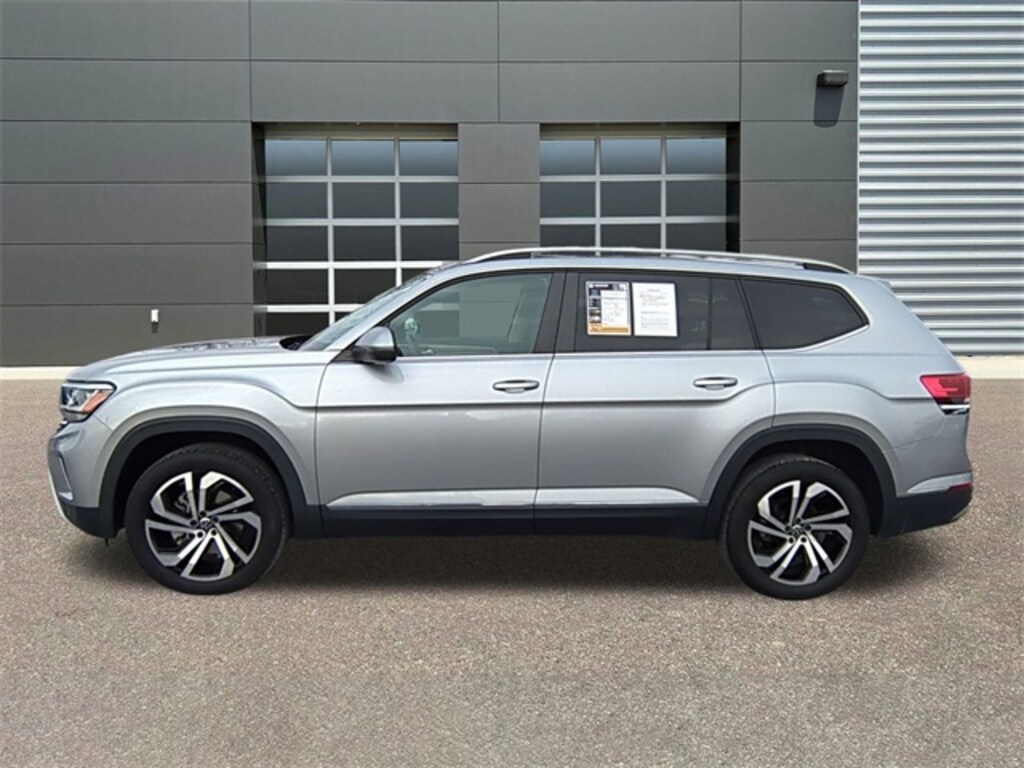 Used 2022 Volkswagen Atlas 3.6L V6 SEL SUV
