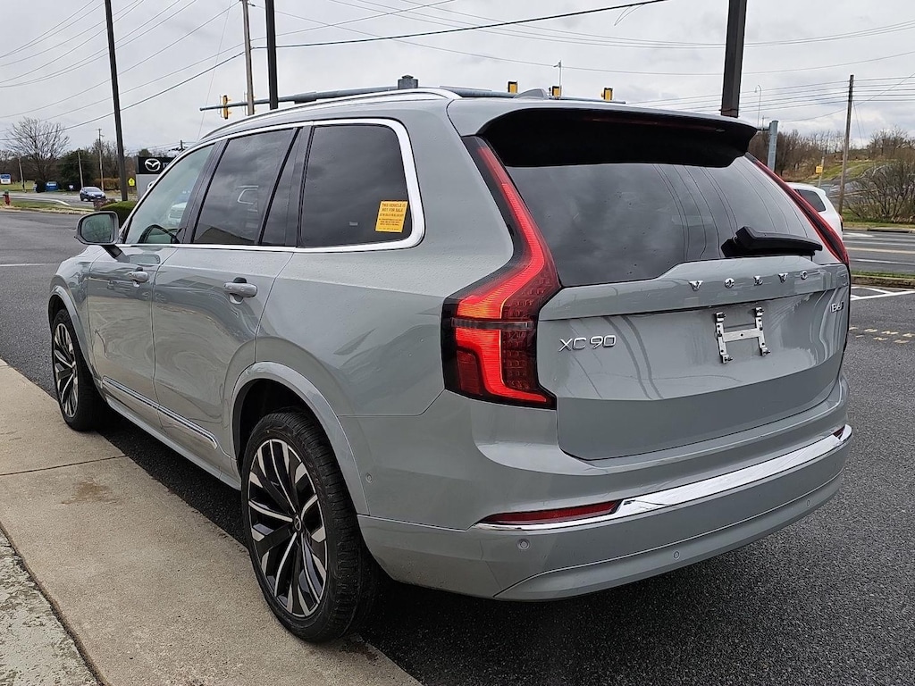 Used 2025 Volvo XC90 B6 (2025.5) Plus 7-Seater SUV