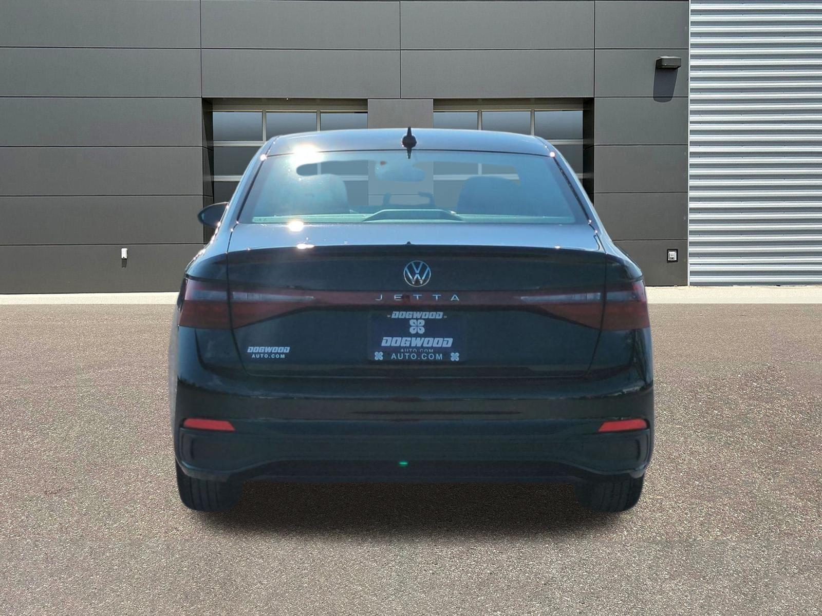 2026 Volkswagen Jetta Sport - Photo 6