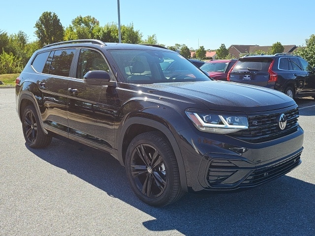 2023 Volkswagen Atlas 3.6L V6 SEL R-Line Black