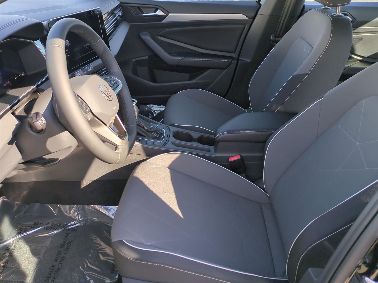 2026 Volkswagen Jetta Sport - Photo 14