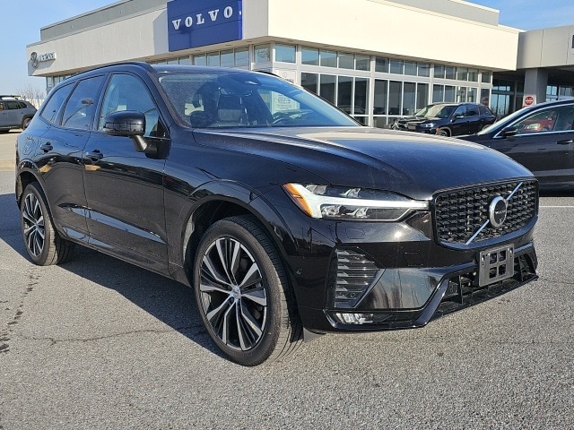 2025 Volvo XC60 Plus