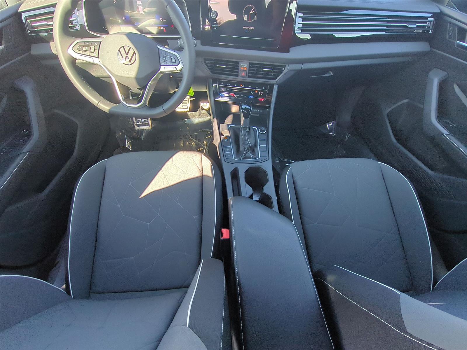 2026 Volkswagen Jetta Sport - Photo 16
