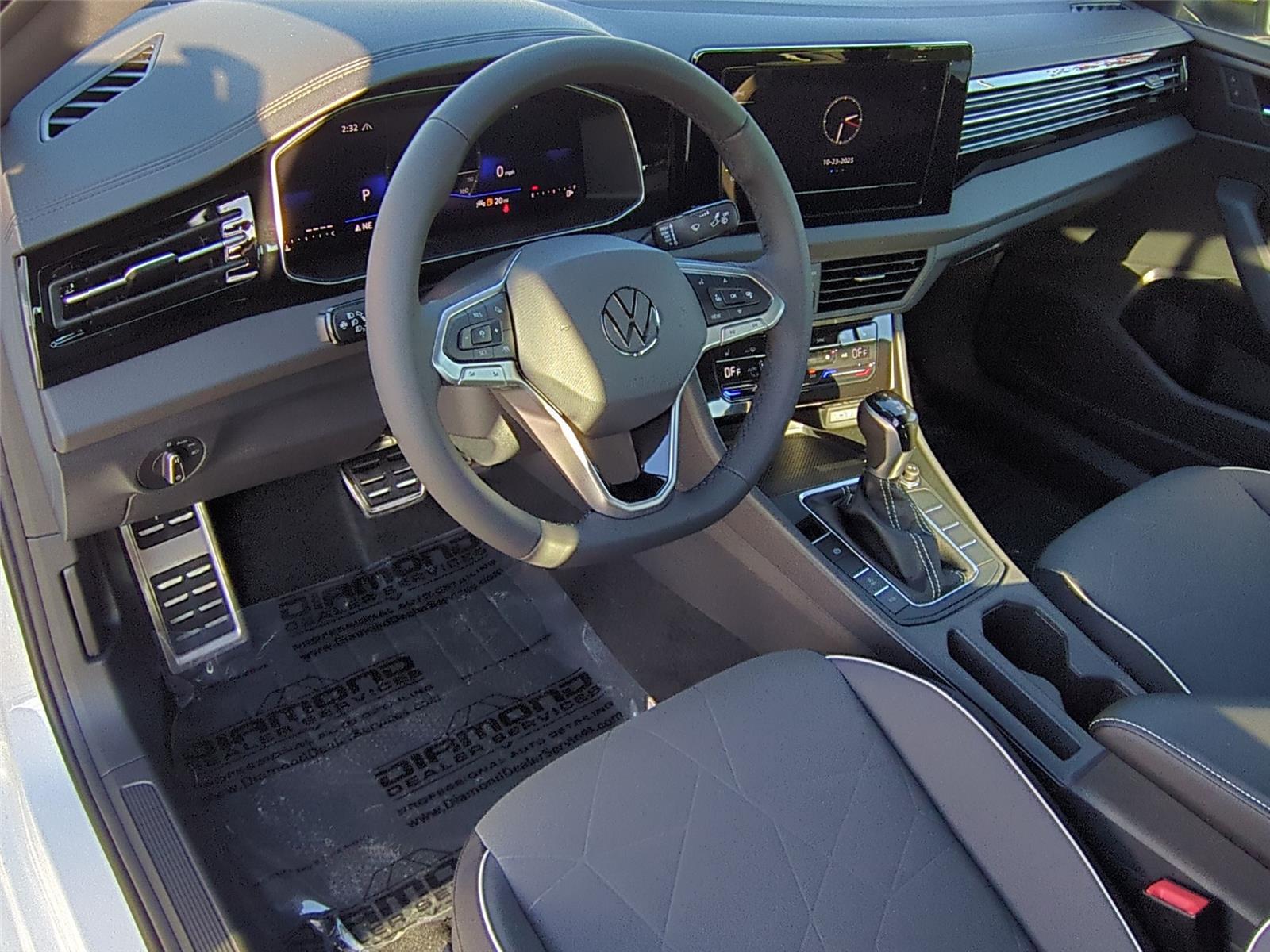 2026 Volkswagen Jetta Sport - Photo 9