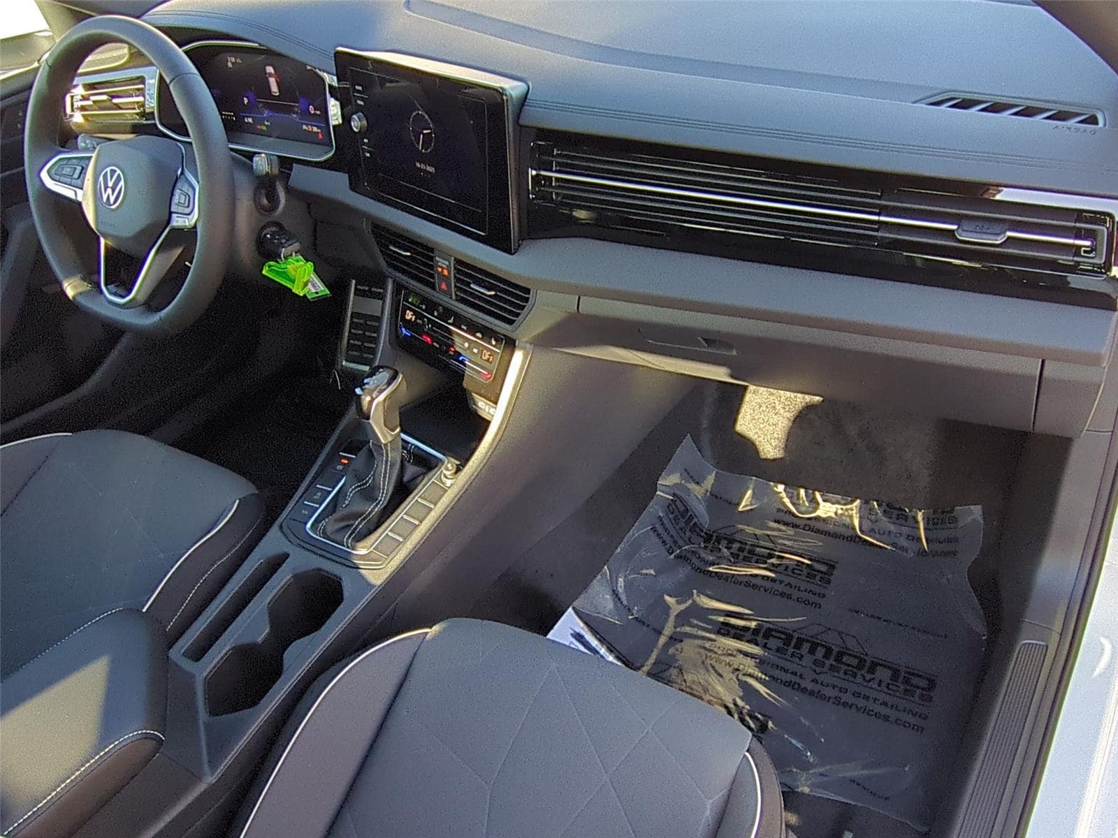 2026 Volkswagen Jetta Sport - Photo 18