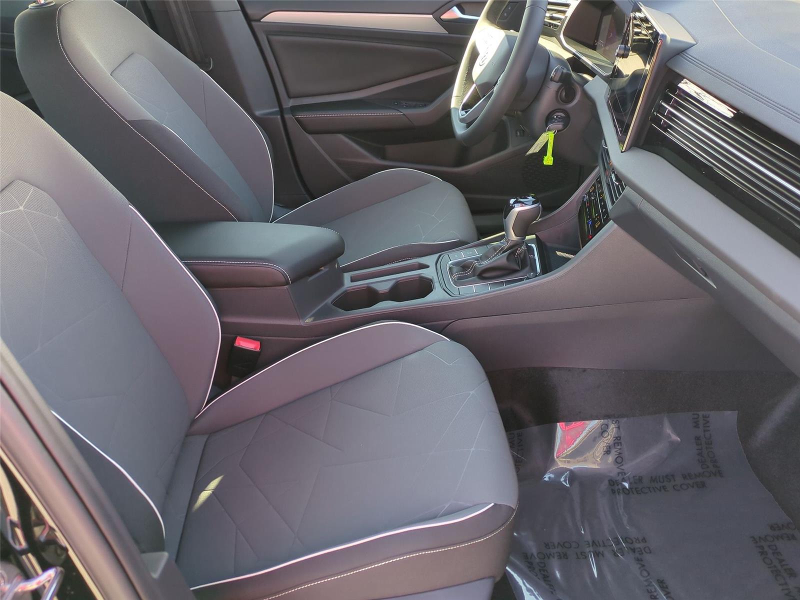 2026 Volkswagen Jetta Sport - Photo 19