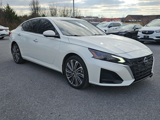 2023 Nissan Altima SL