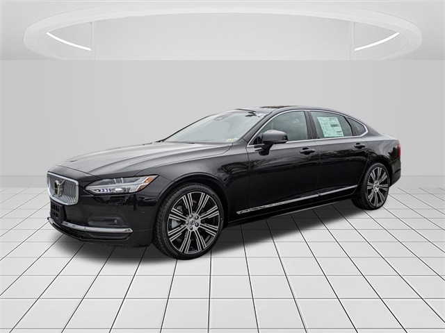 2025 Volvo S90