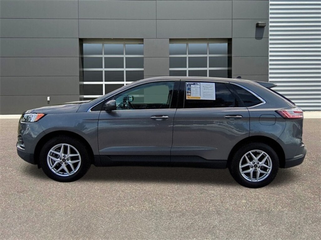 Used 2024 Ford Edge  SUV