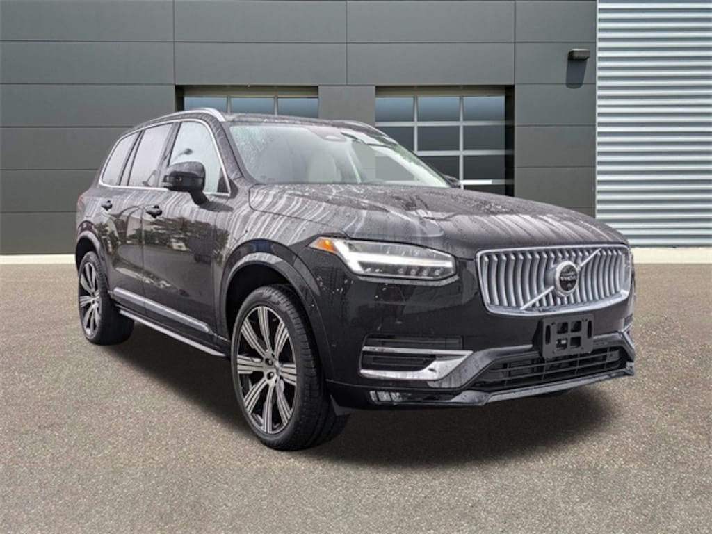 New 2025 Volvo XC90 B6 Plus 7-Seater SUV