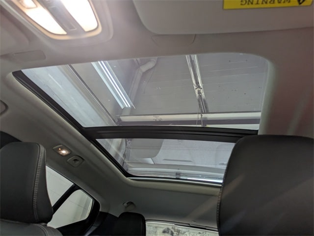 2026 Volvo XC40 Plus - Photo 16