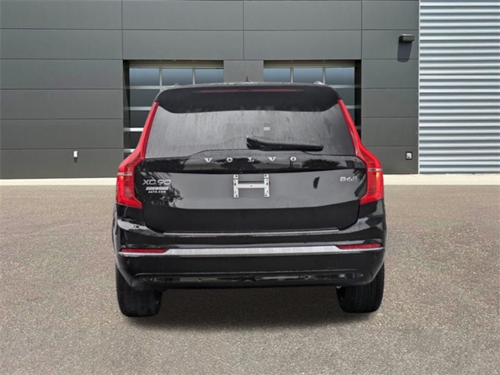 New 2025 Volvo XC90 B6 Plus 7-Seater SUV