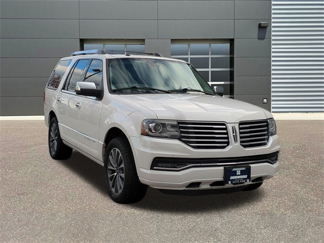 2016 Lincoln Navigator Select