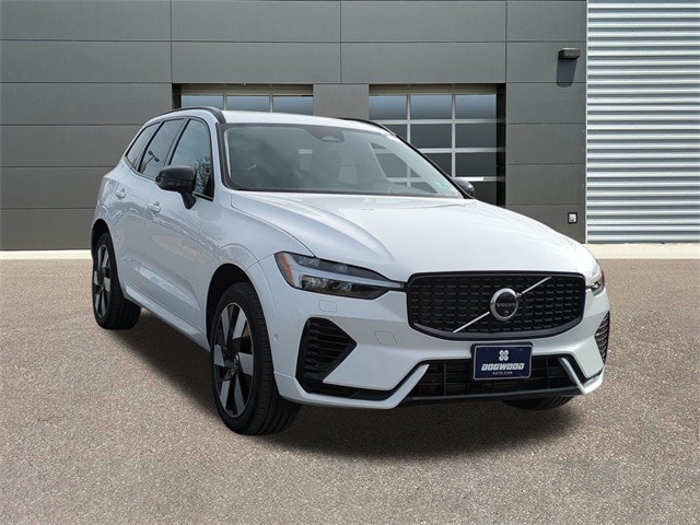 2025 Volvo XC60 Ultra's photo