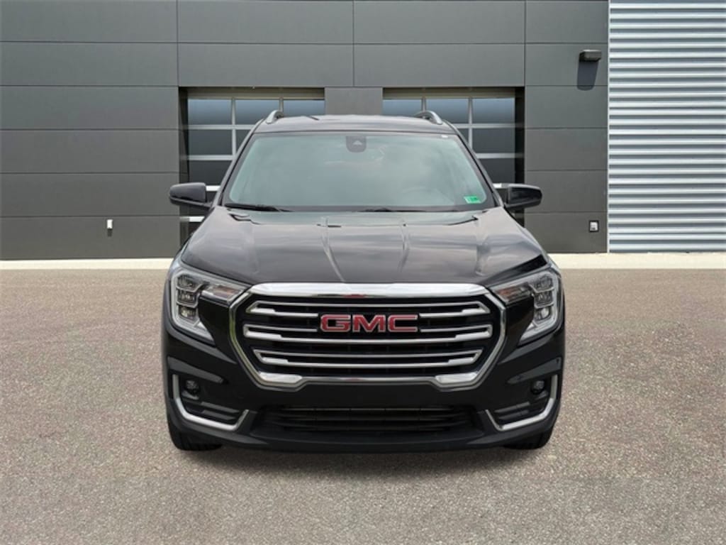 Used 2024 GMC Terrain SLT SUV