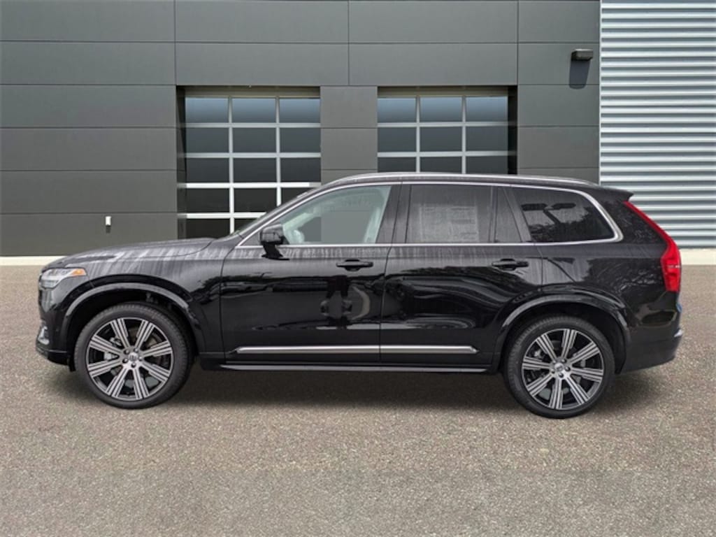 New 2025 Volvo XC90 B6 Plus 7-Seater SUV
