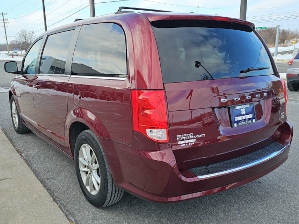 Used 2018 Dodge Grand Caravan SXT Van Passenger Van